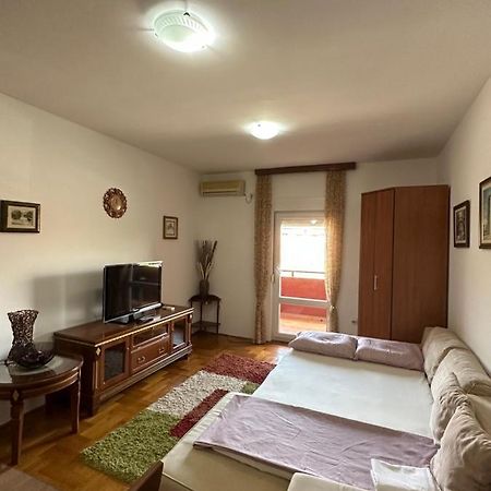Bella Apartman พอดโกริกา ภายนอก รูปภาพ